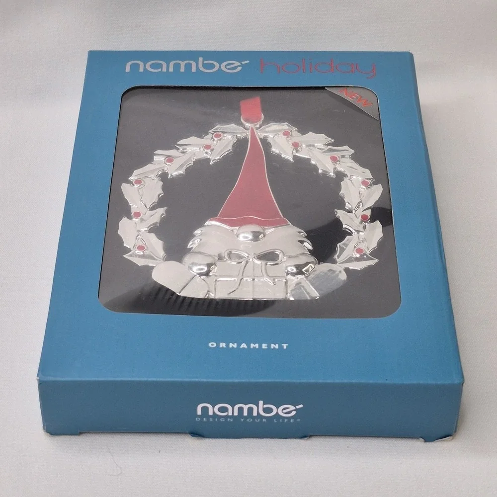 Nambe Gnome Ornament Nambé 2023 Red Hat & Holly‎ Wreath MT1697 Silverplate
